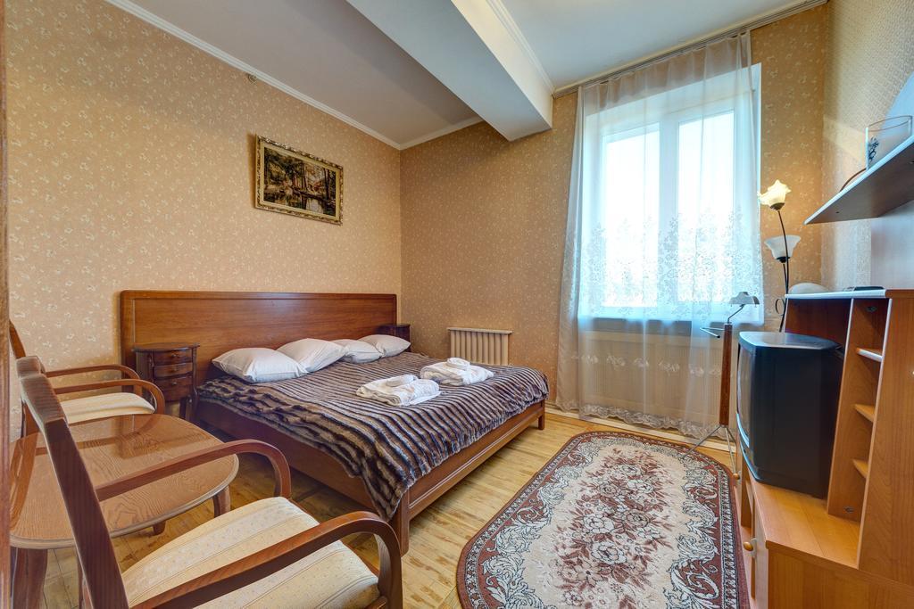 Aleksandria Hotel Kiev Esterno foto