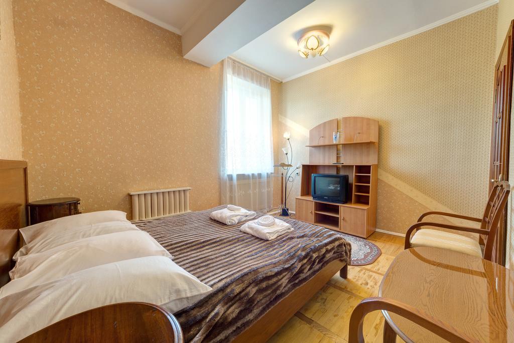 Aleksandria Hotel Kiev Esterno foto