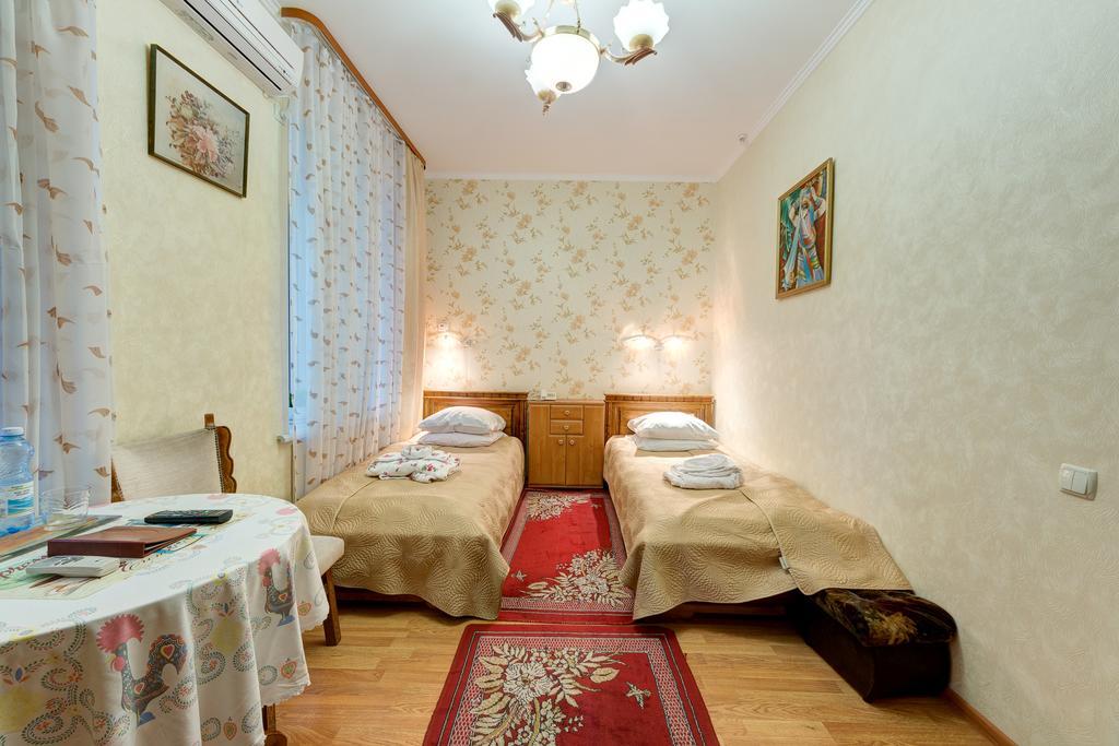 Aleksandria Hotel Kiev Esterno foto