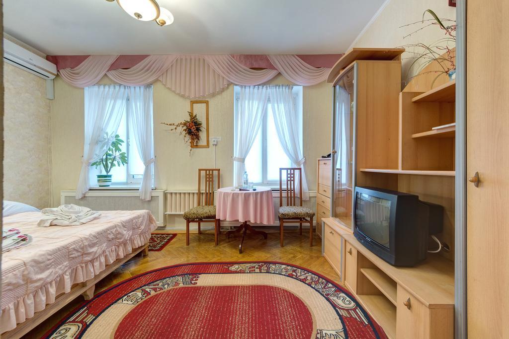 Aleksandria Hotel Kiev Esterno foto
