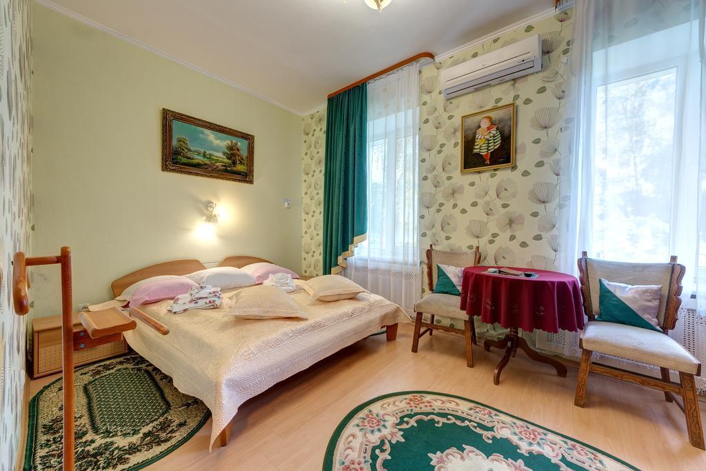 Aleksandria Hotel Kiev Esterno foto