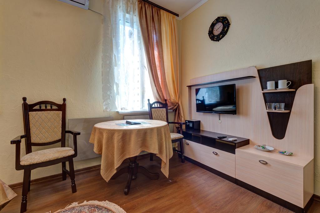 Aleksandria Hotel Kiev Esterno foto