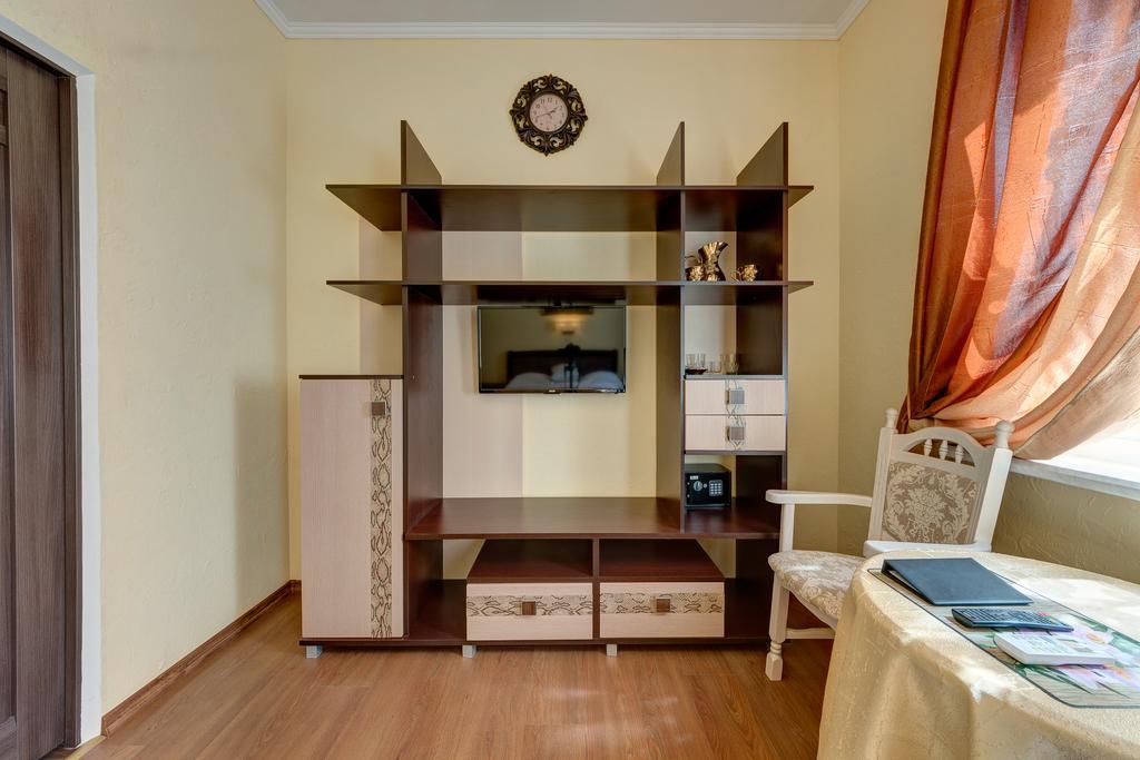 Aleksandria Hotel Kiev Esterno foto